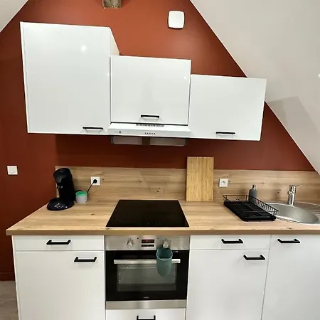 Apartment T2 Atypique Et Chaleureux *